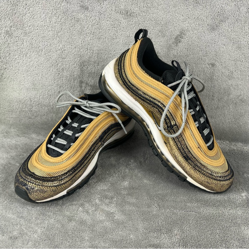 Nike Air Max 97 Sneakers Shoes Women's Size 10 Golden Gals Metallic DO5881 700